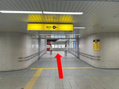 北浜駅4番出口